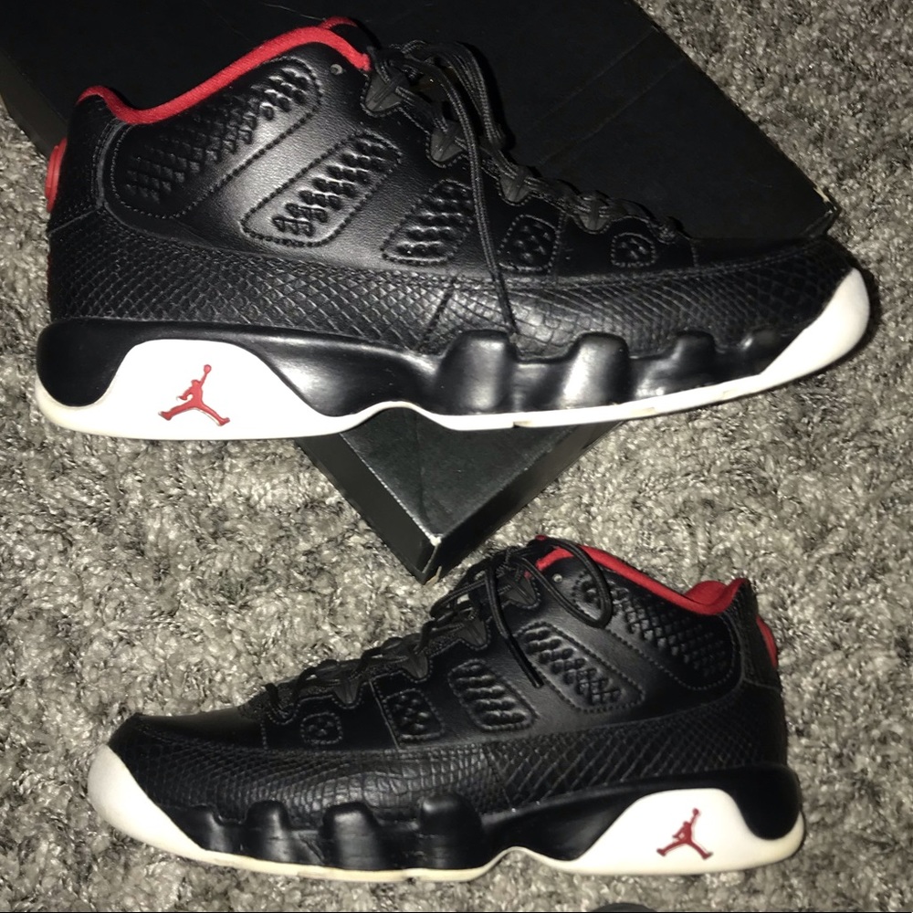 Jordan retro 9 low top
